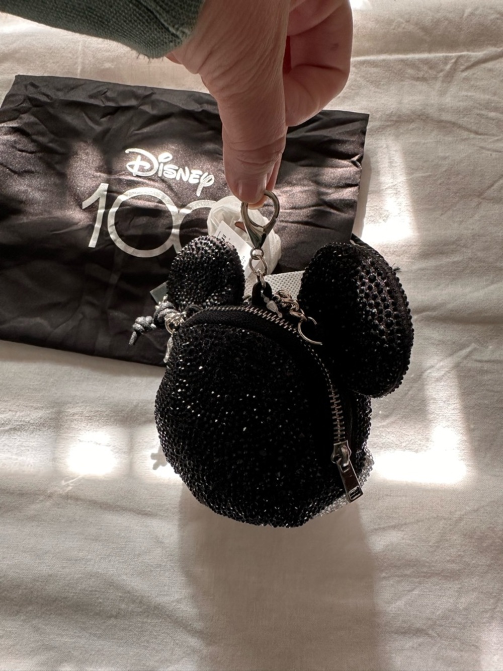 Disney x ALDO Mickey Mouse Crystal Crossbody Bag - NWT - Picture 2 of 4